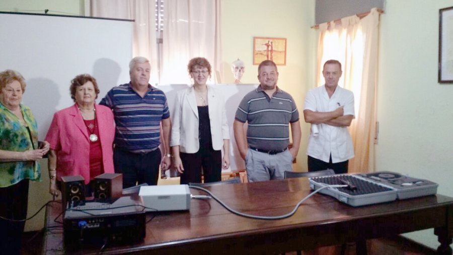 FOTO PRENSA HOSPITAL PARTICIPANTES./ Ayer a la ma&ntilde;ana las autoridades del Hospital y del Rotary Club Rafaela Oeste.