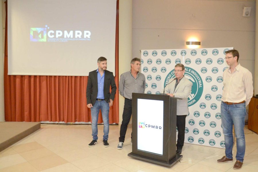 FOTO M. LIOTTA PRESENTACION. Se llev&oacute; a cabo ayer en el CCIRR con la presencia de estudiantes y p&uacute;blico en general.
