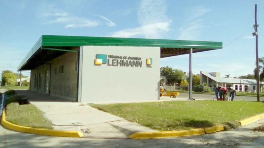 FOTO PRENSA COMUNA// TERMINAL./ La fachada de la Terminal de Omnibus que comenzar&aacute; a ser utilizada en los pr&oacute;ximos d&iacute;as.