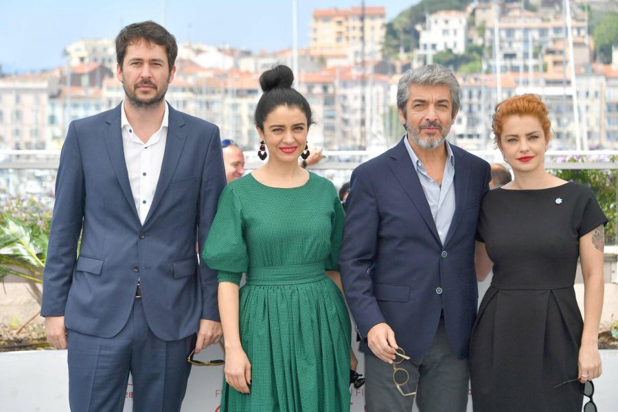 FOTO NA LA CORDILLERA./ Santiago Mitre, Erica Rivas, Ricardo Dar&iacute;n y Dolores Fonzi en Cannes.