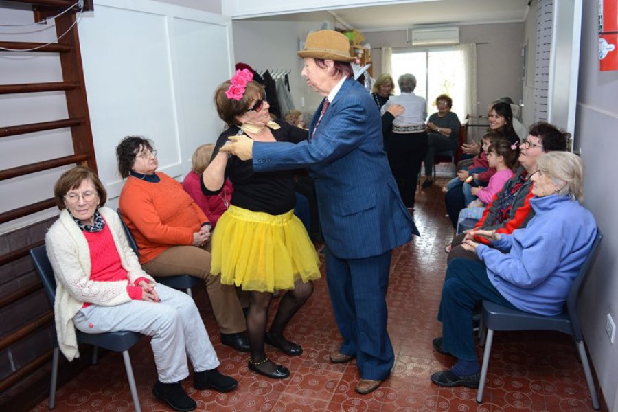 FOTO SCP// LA PERINOLA./ Sus propuestas supieron convocar numeroso p&uacute;blico.