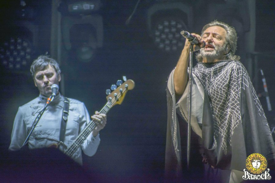 FOTO PRENSA BA ROCK CIERRE DIA 2. Babasónicos le puso su sello a la segunda jornada de festival. 30 AÑOS DESPUES. Los Pericos brillaron en La Balsa presentando su 3000 Vivos.