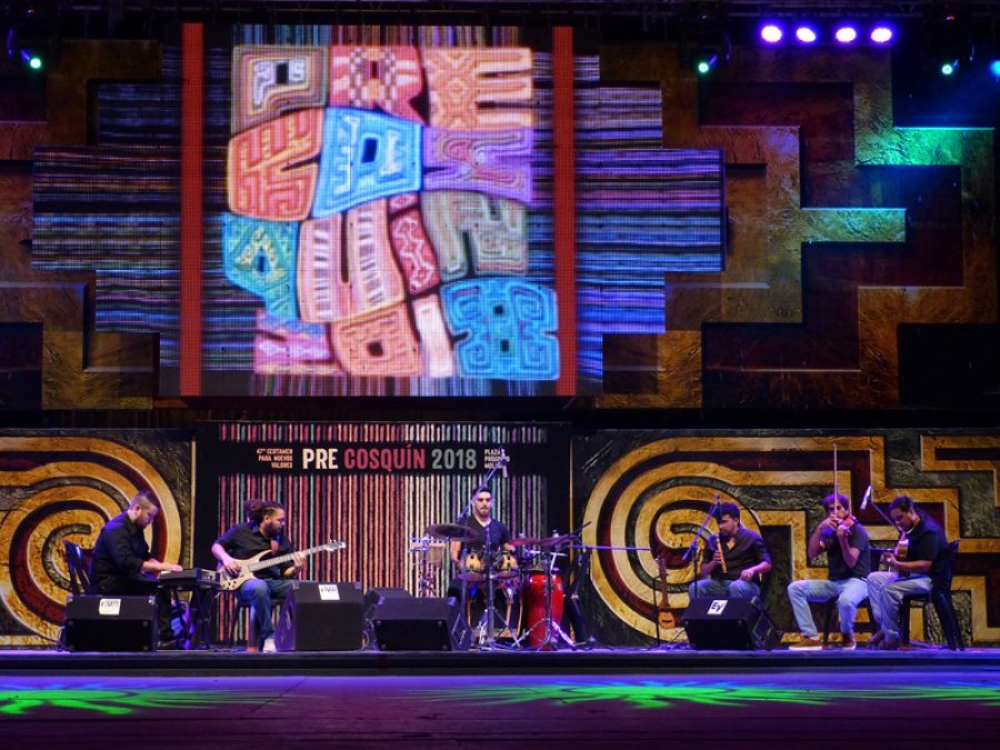PRE COSQUIN./ Un momento del certamen folcl&oacute;rico.