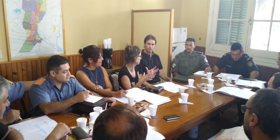 FOTO UR V COORDINACION. Funcionarios y autoridades de fuerzas de seguridad durante la reuni&oacute;n.