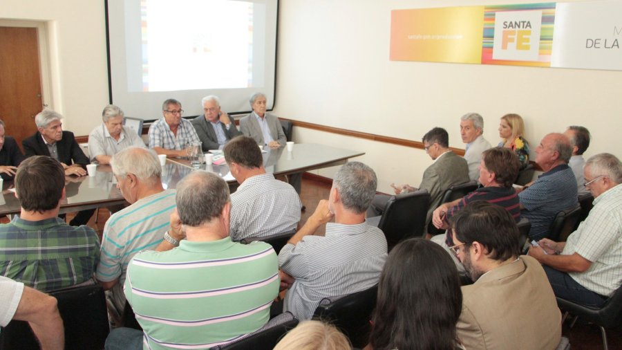 FOTO IP REUNION./ Se realiz&oacute; en el Ministerio de la Producci&oacute;n.