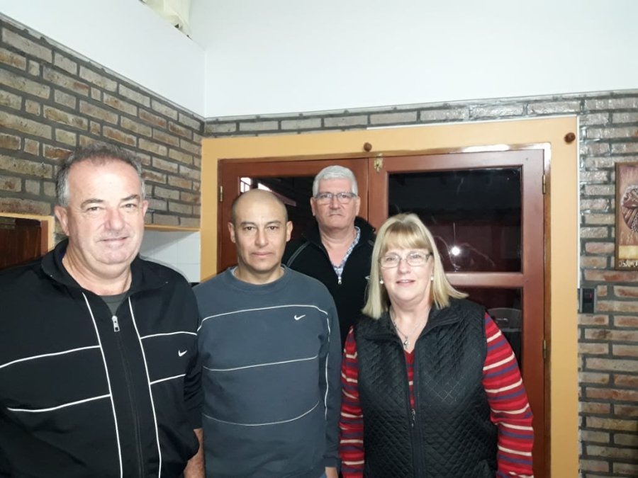 RADIO ADN VECINOS DEL FATIMA. Se auto protegen a trav&eacute;s de la aplicaci&oacute;n de WhatsApp.