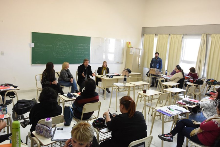 FOTO SCP// LANZAMIENTO./ Tuvo lugar en la sede del Instituto del Profesorado N&ordm; 2.