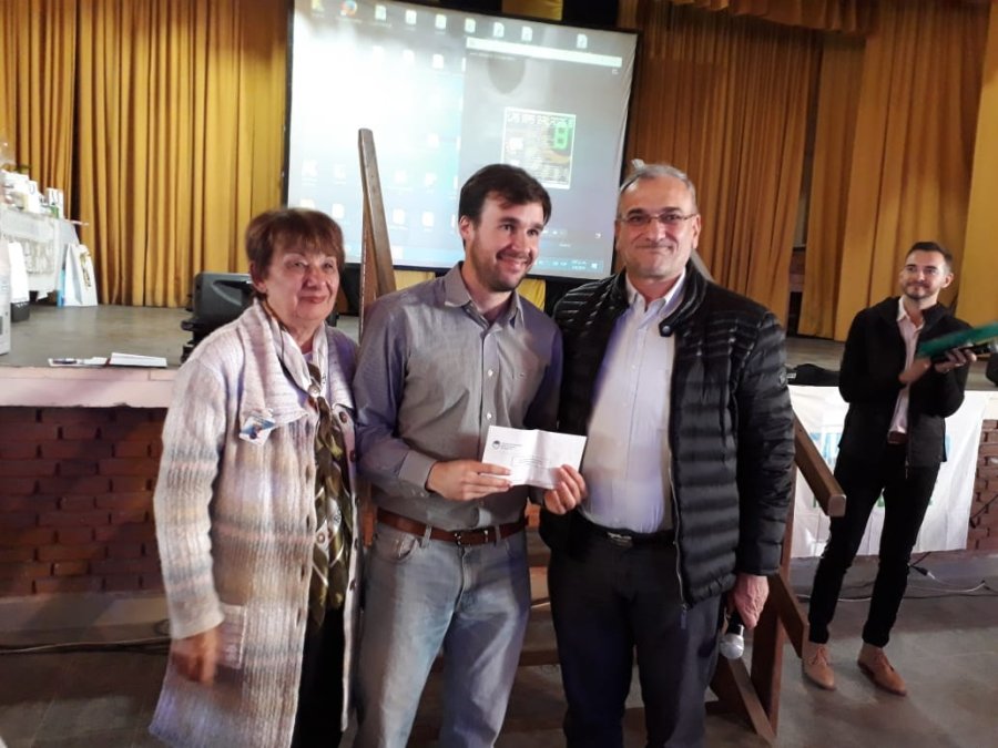 FOTO AC// APORTE/ Fue entregado para solventar gastos de la instituci&oacute;n.