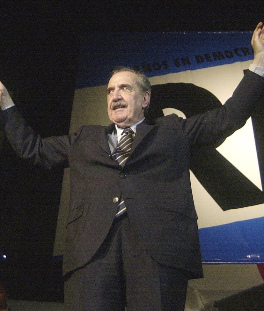 RAUL ALFONSIN. Formul&oacute; denuncias. FOTO ARCHIVO