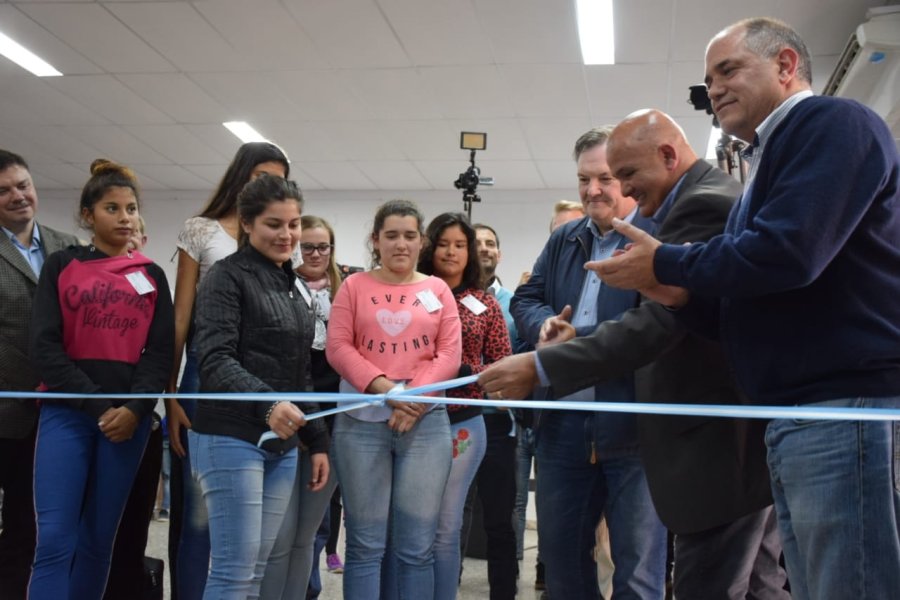 CINTAS./ El momento en que fue habilitada la muestra.
