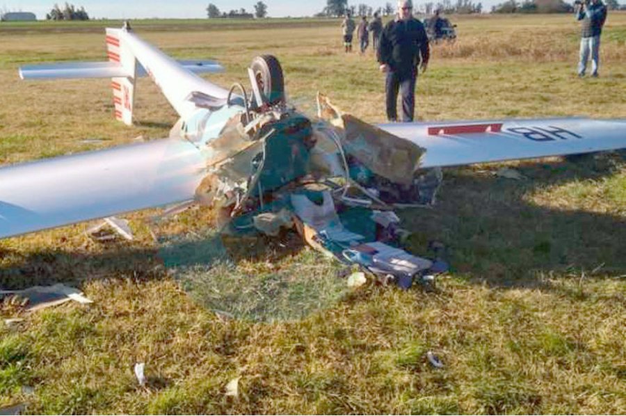 FOTO ESPERANZA DIA X DIA PLANEADOR. La mujer sufri&oacute; fracturas y golpes por lo que fue trasladada de urgencia al Hospital Cullen.