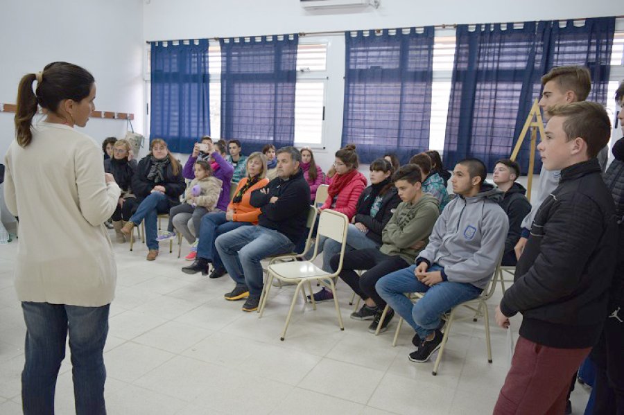 FOTO PRENSA COMUNA// CHARLA/ Un momento de la reciente realizaci&oacute;n.