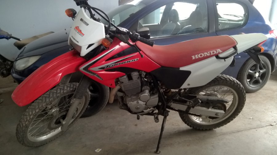 FOTO URV MOTO RECUPERADA. La Honda XR 250.