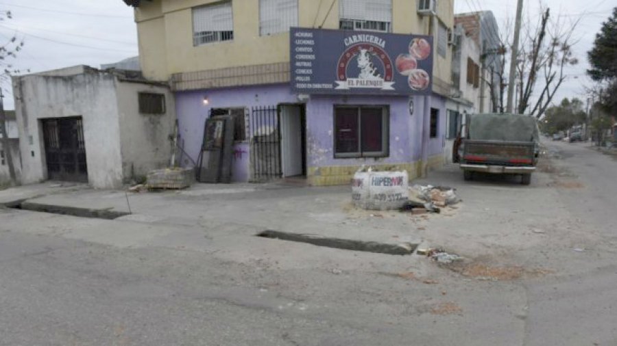 FOTO LA CAPITAL VIVIENDA. Fue baleada en la noche del martes.