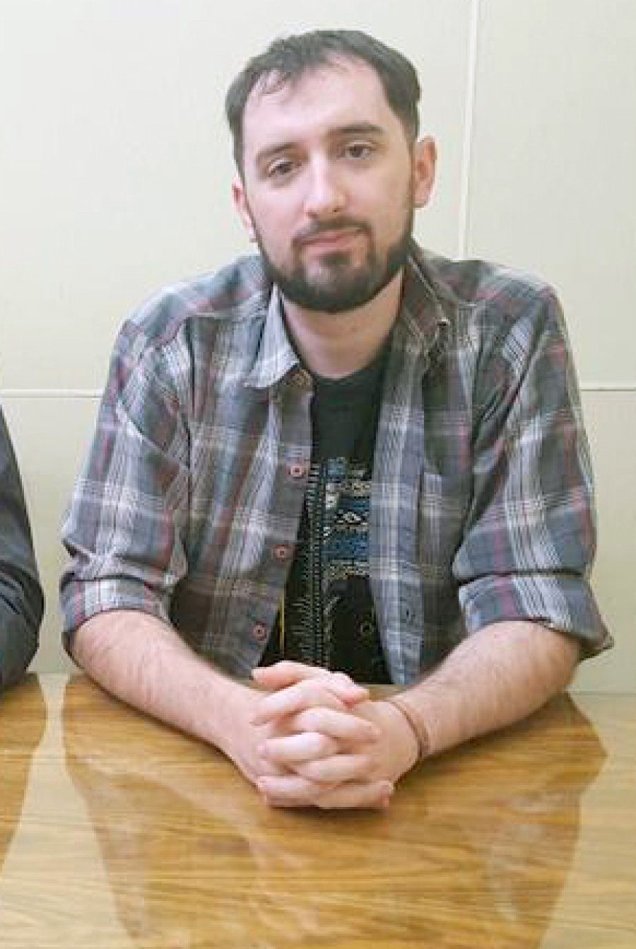 FOTO ARCHIVO MILITANTE. Sebasti&aacute;n Piumetti, en una de las tantas entrevistas en LA OPINION.