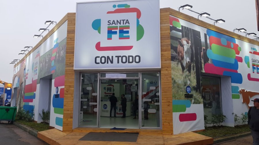 FOTO SCS ESPACIO. El Gobierno de Santa Fe muestra el potencial de la Provincia en el coraz&oacute;n de Buenos Aires.