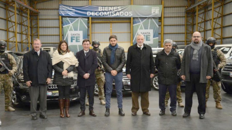 FOTO SCS AUTORIDADES. Pullaro y Silberstein encabezaron el acto en la localidad de Alvear.