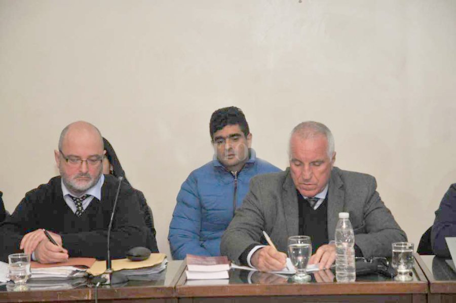 FOTO DIARIO EL LITORAL IMPUTADO. Cristian Rivadeneyra alias "Gordo Maradona", durante el inicio del juicio oral.