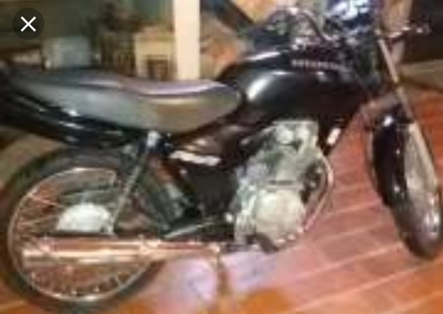 FOTO URV  MOTO. Estaba en poder de dos delincuentes.