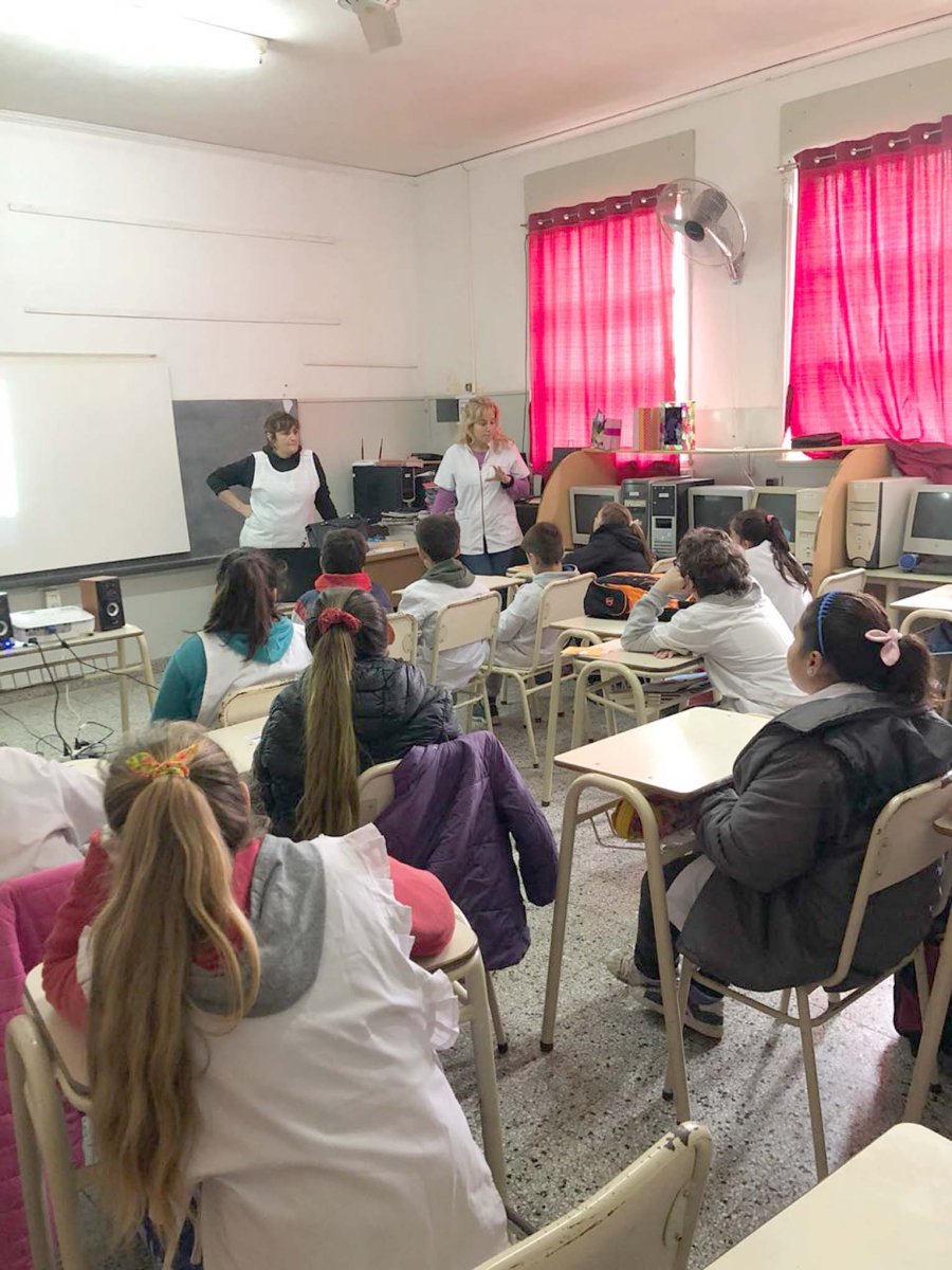 FOTO PRENSA MUTUAL// DISERTACION./ La docente bonaerense durante su presentación.
