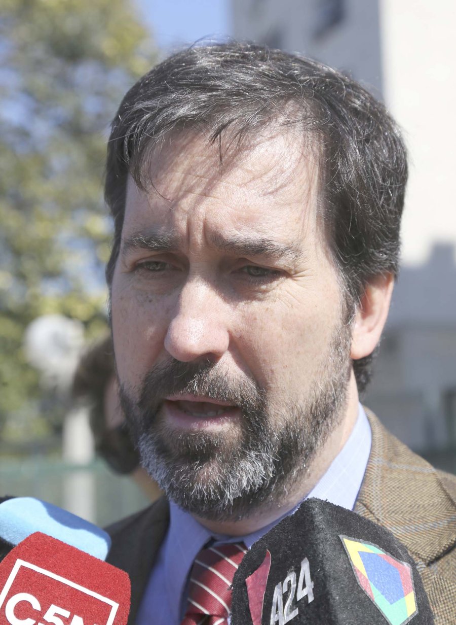 FOTO NA ABOGADO. Tom&aacute;s Farini Duggan representa al arrepentido chofer de Jos&eacute; Olazagasti.