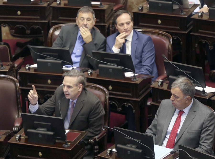 FOTO NA FALTO UNO. Si hab&iacute;a un senador m&aacute;s, pod&iacute;a realizarse la sesi&oacute;n.