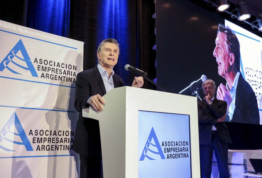 FOTO NA MACRI. "No voy a hipotecar mi Gobierno para defender a nadie", advirti&oacute;.