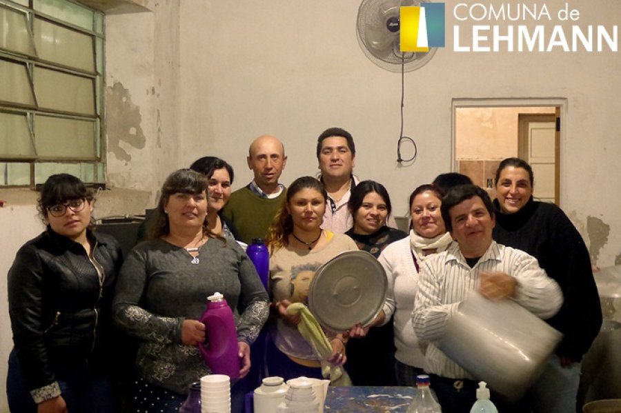 FOTO PRENSA COMUNA// EQUIPO./ Integrantes del organismo coescolar que organiz&oacute; y atendi&oacute; la celebraci&oacute;n.