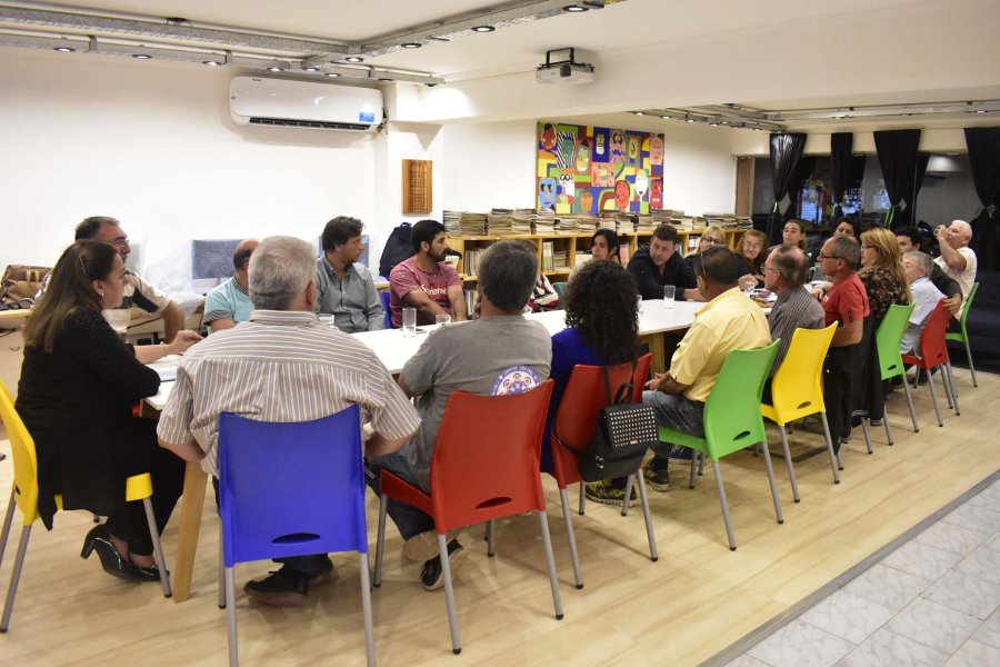 FOTO PRENSA MUNICIPALIDAD// CENTROS VECINALES./ Comenz&oacute; el programa de fortalecimiento de v&iacute;nculos institucionales.