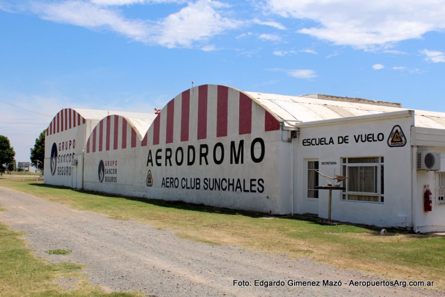 FOTO E.MAZO// AERODROMO./ Vista que se aprecia desde la Ruta Nacional N&ordm; 34.