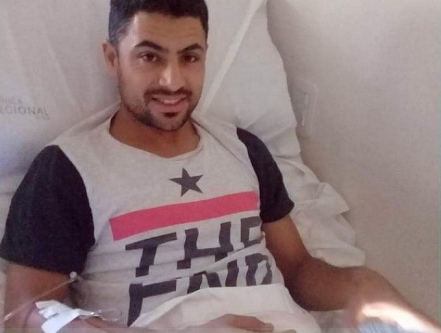 FOTO LA OPINION ONLINE FERNANDO SAIRE. Debi&oacute; ser hospitalizado por el castigo aplicado por los polic&iacute;as.