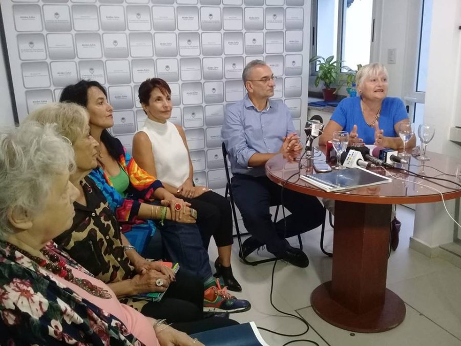 FOTO PRENSA AC// PRESENTACION./ Un momento de la presentaci&oacute;n llevada a cabo en la presente semana.