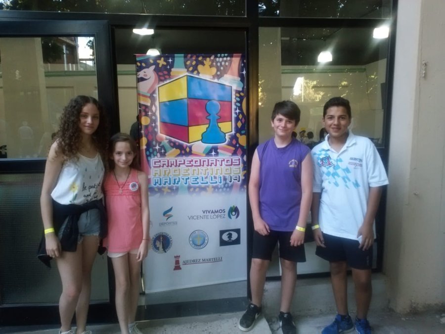 AJEDRECISTAS./ Los sunchalenses que compitieron en Vicente L&oacute;pez.