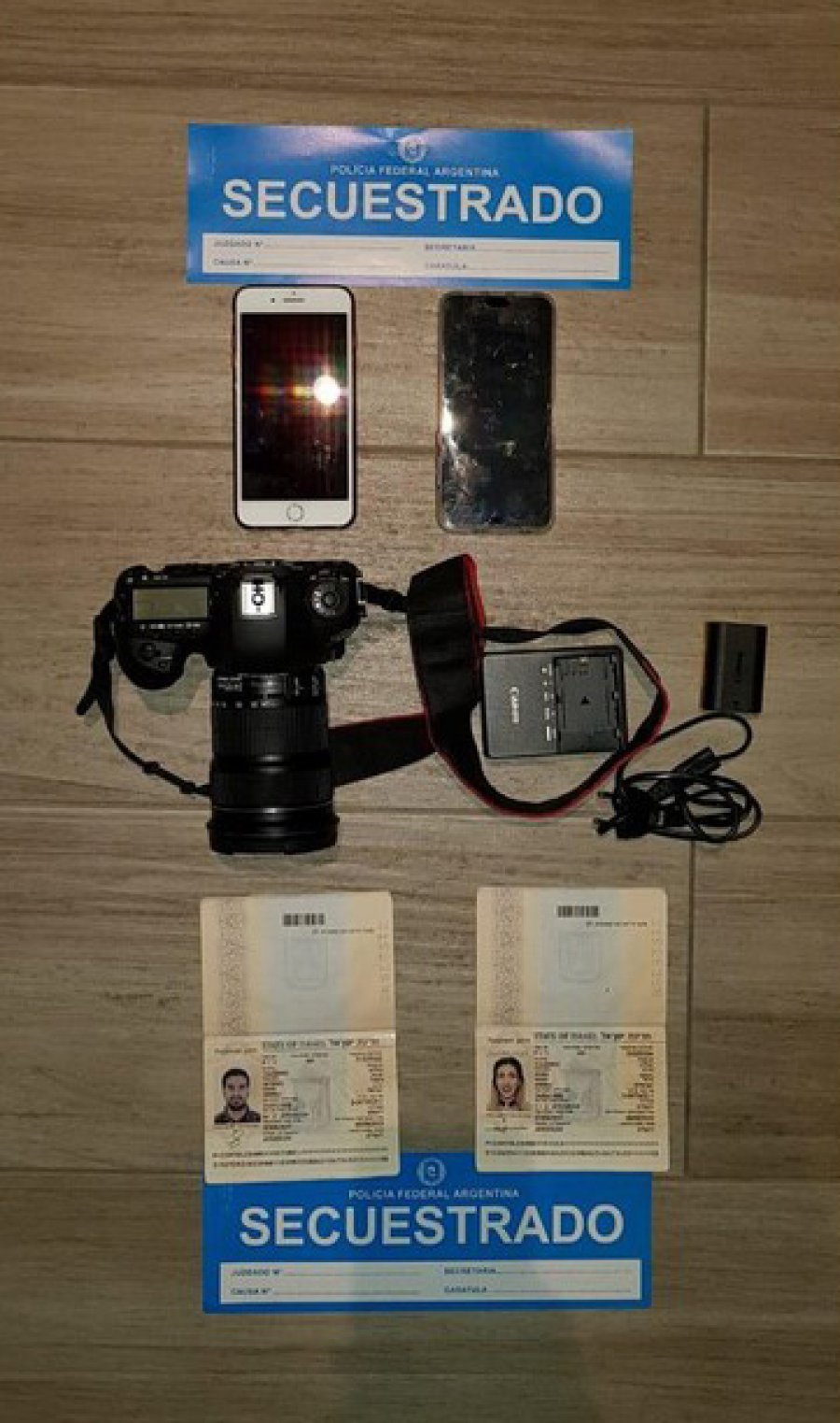 FOTO NA CAUSA. Los elementos incautados y el iran&iacute; detenido.