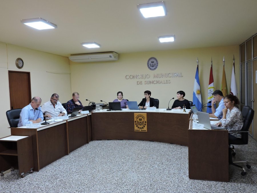 FOTO PRENSA CONCEJO// SESION ORDINARIA./ Los ediles durante el encuentro del pasado jueves.
