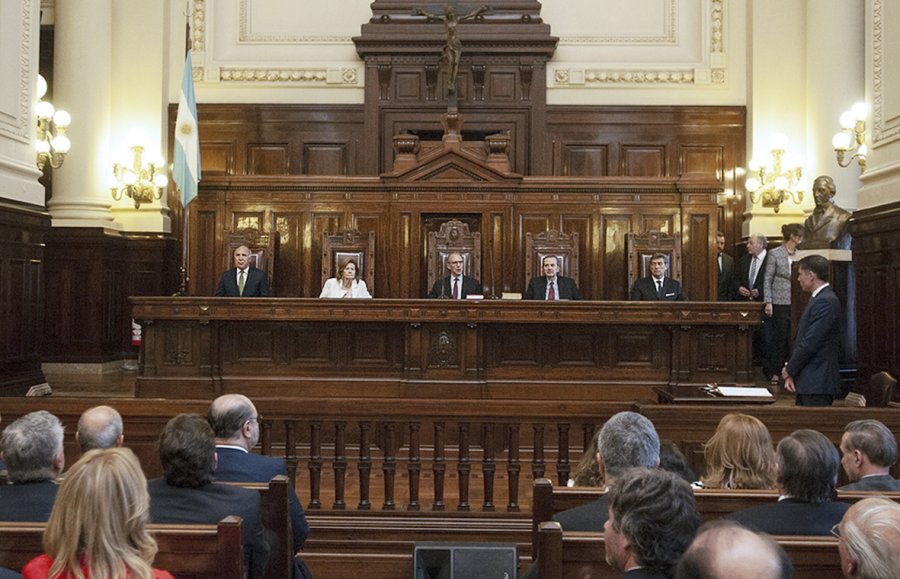 FOTO ARCHIVO CORTESANOS. Los ministros emitieron una sentencia que afecta al Gobierno.