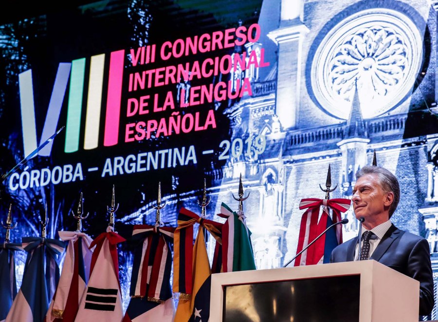 FOTO NA EN CORDOBA. Macri habl&oacute; en la apertura del Congreso de la Lengua y desat&oacute; cr&iacute;ticas desde todos los sectores.