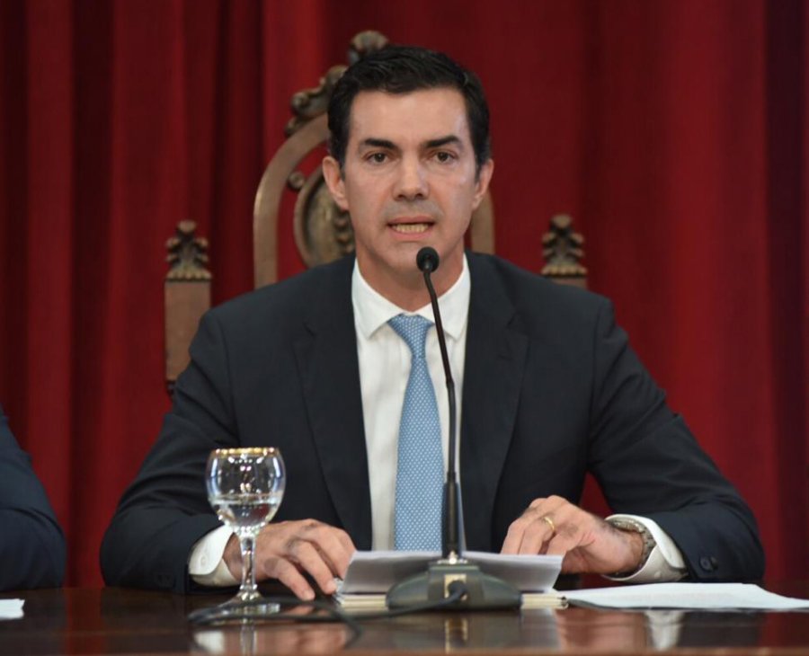 FOTO NA URTUBEY. Habl&oacute; de una sesi&oacute;n "de transici&oacute;n".