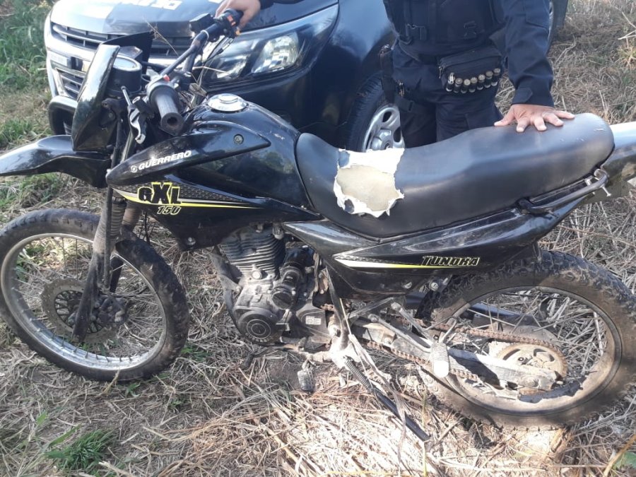 FOTO LA OPINION GUERRERO GXL TUNDRA. Fue hallada entre la maleza en el noreste de la ciudad, en zona rural.