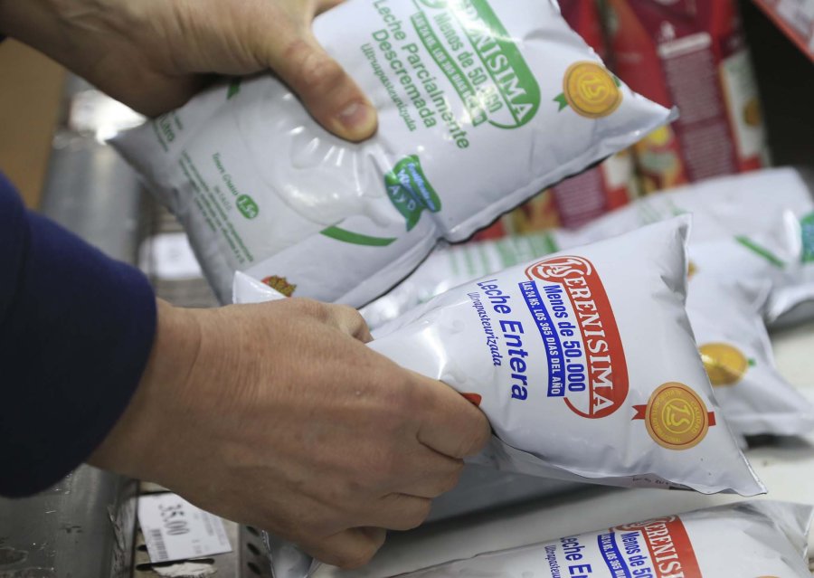 FOTO NA LECHE. Uno de los productos donde m&aacute;s se advierte la brecha.