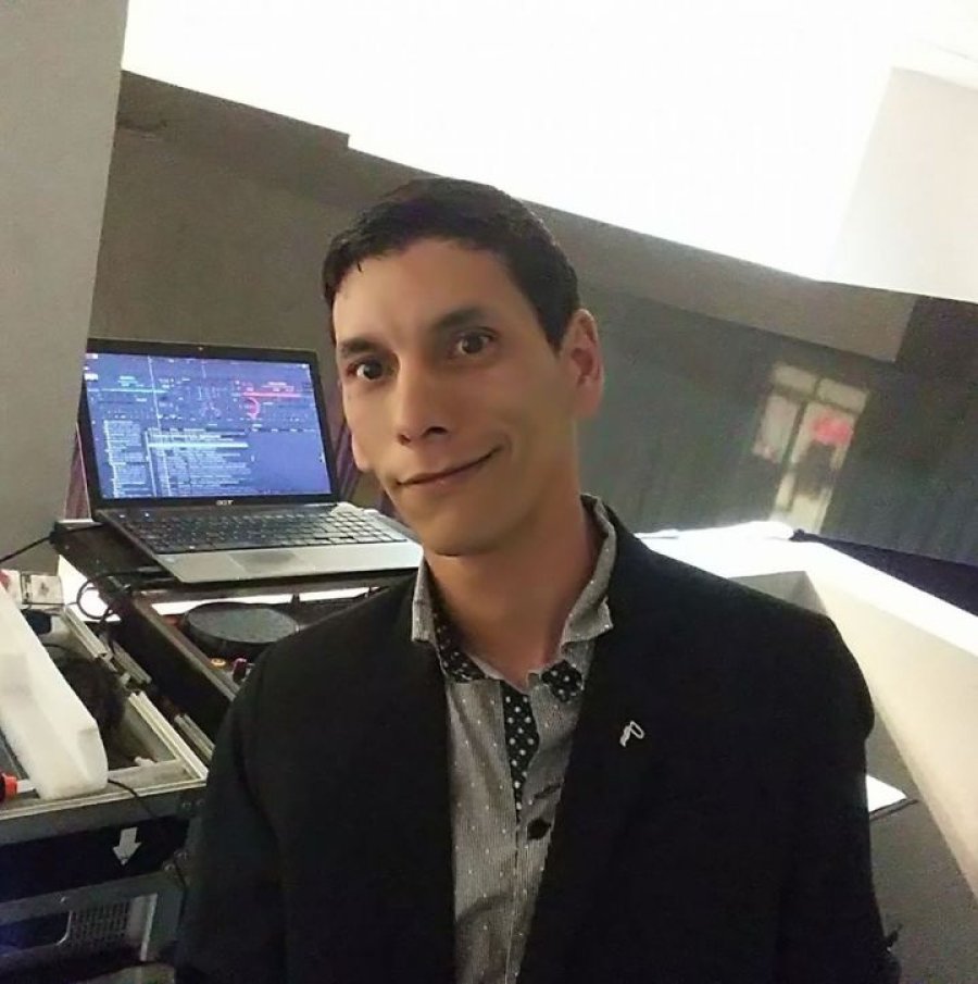 FOTO INTERNET