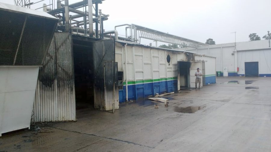 FOTO LA OPINION EN RAMONA. S&oacute;lo se trat&oacute; de da&ntilde;os materiales y ning&uacute;n herido de gravedad.