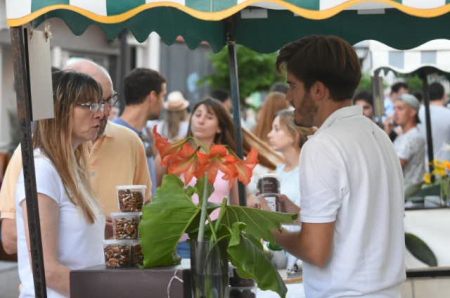 FOTO CP// FERIA SIN TACC// Las propuesta se desarrollar&aacute; esta tarde desde las 16 en el Pasaje Carcabuey.