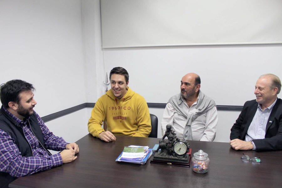 FOTO  PRENSA UTN// ENCUENTRO./Juan Andr&eacute;s Brekes Gregoris, Oscar David Orlando Thailinger  y Diego Salgado.