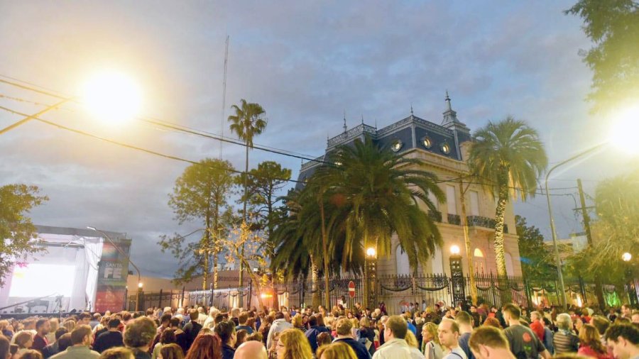 FOTO SCS// CASA DE LA CULTURA./ Multitudinaria presencia acompa&ntilde;&oacute; la reinauguraci&oacute;n.