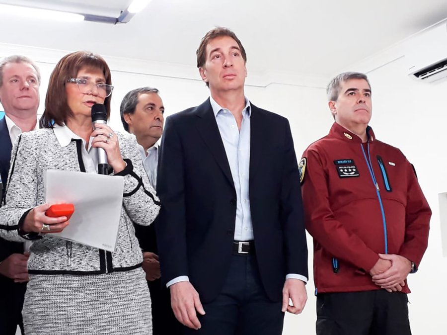 FOTO NA FUNCIONARIOS. Bullrich y Santilli entre otros dieron detalles de la detenci&oacute;n del pediatra.