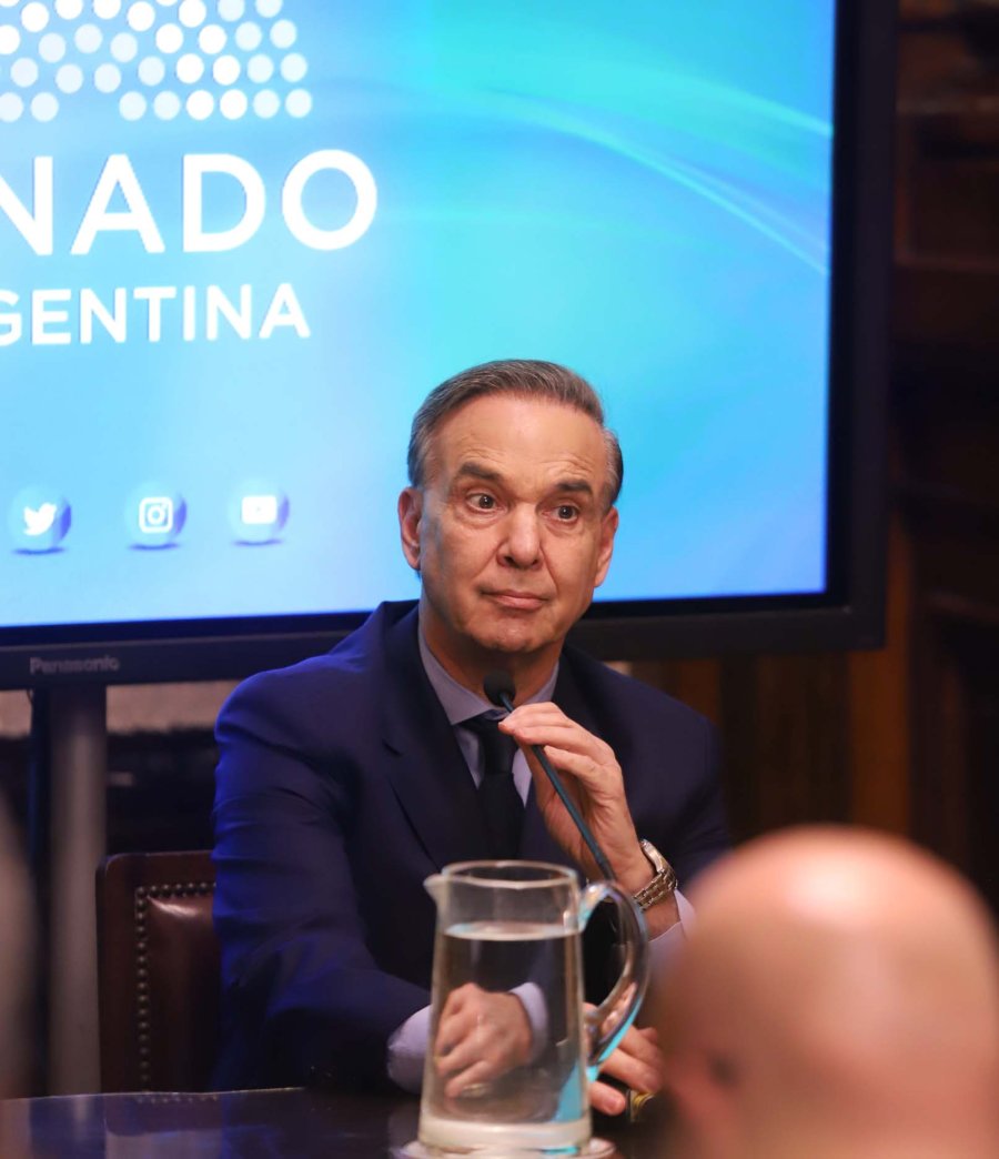 FOTO NA MIGUEL PICHETTO.