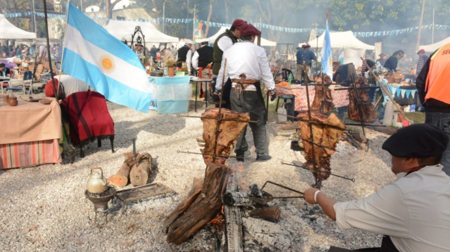 FOTO SCS// CONCURSO./ La realizaci&oacute;n es una tradicional actividad en el D&iacute;a de la Bandera.