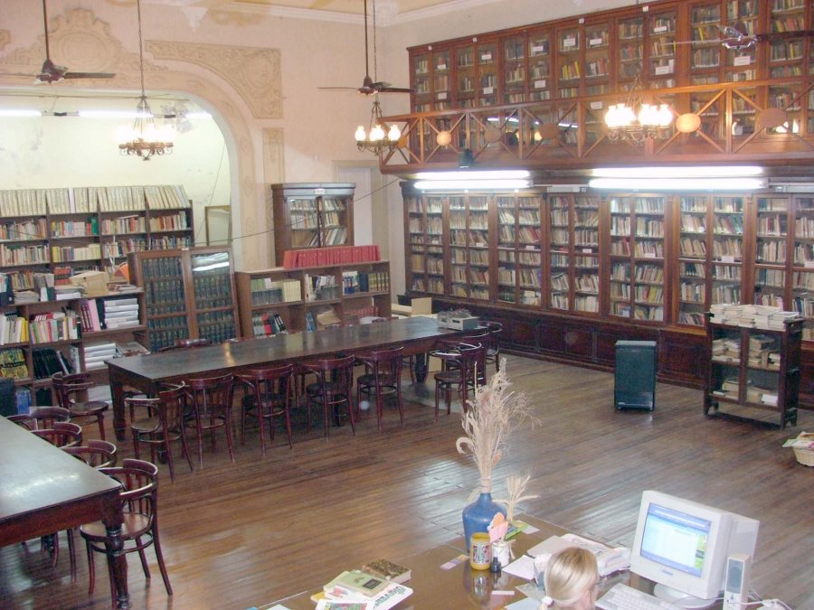 FOTO ARCHIVO// BIBLIOTECA SARMIENTO./ Ser&aacute; el escenario que albergar&aacute; la propuesta art&iacute;stica.
