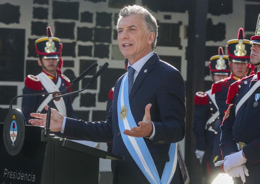 FOTO NA CASA DE TUCUMAN. Macri destac&oacute; las figuras de San Mart&iacute;n y de Belgrano.